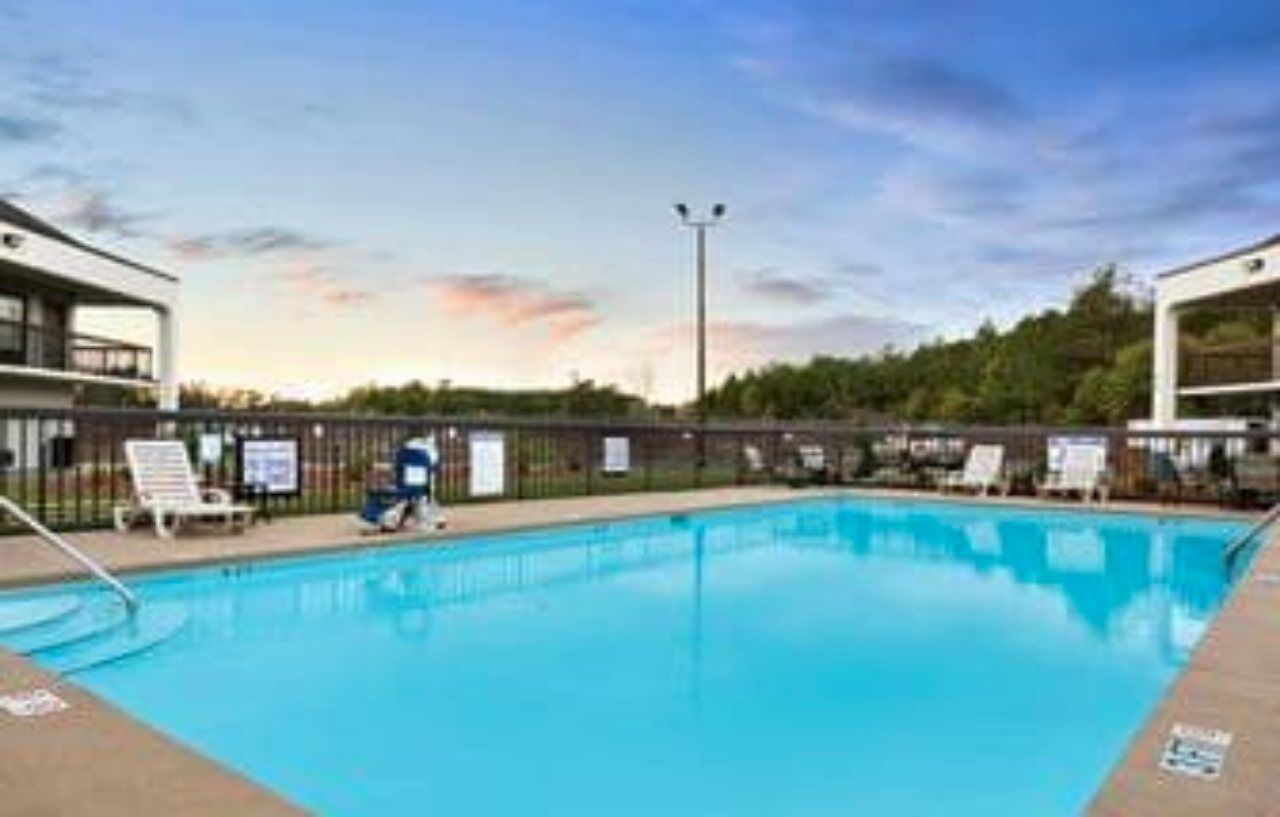 Baymont Inn & Suites Florence Exterior foto